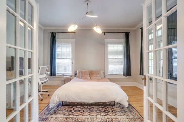 1903 College Avenue, Fort Worth, TX 76110