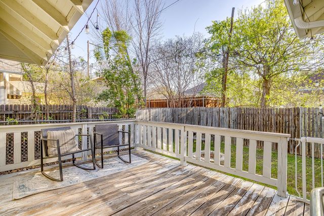 1903 College Avenue, Fort Worth, TX 76110