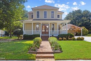 207 N Hopkins Avenue, Spring Hope, NC 27882