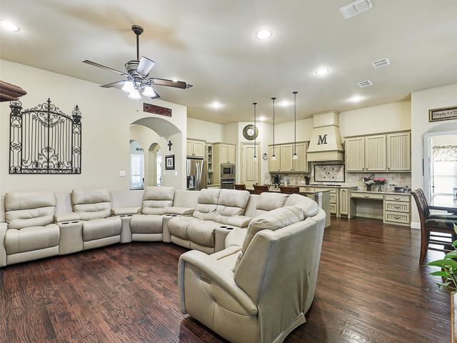 12771 Winding Creek Drive, Frisco, TX 75035