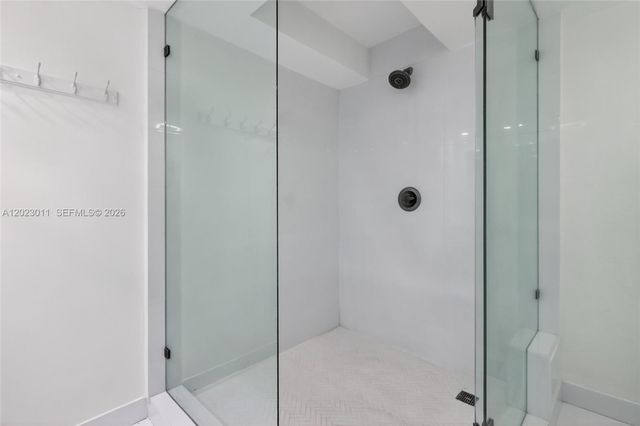 2000 Towerside Ter 709, Miami, FL 33138