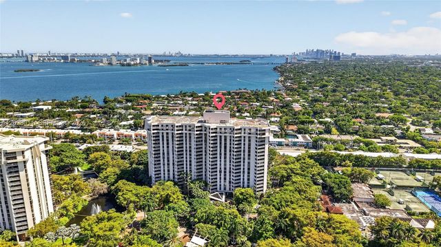 2000 Towerside Ter 709, Miami, FL 33138