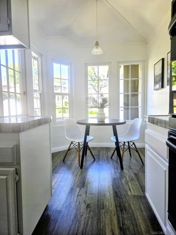 586 Southbridge, Encinitas, CA 92024