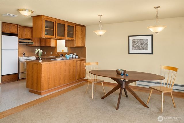12422 SW Bachelor Road, Vashon, WA 98070
