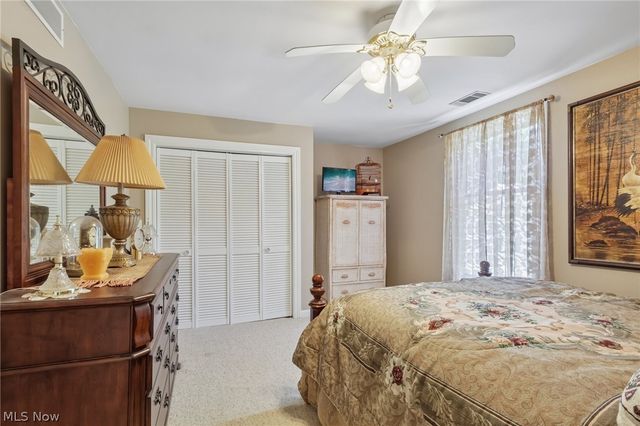 5785 Lamplighter Drive, Girard, OH 44420