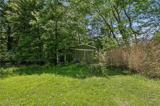 5785 Lamplighter Drive, Girard, OH 44420