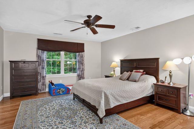 7 Cyrus Way 7, Northborough, MA 01532