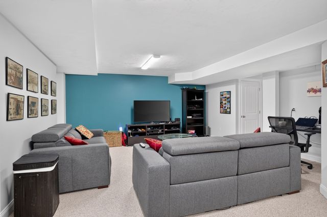 7 Cyrus Way 7, Northborough, MA 01532
