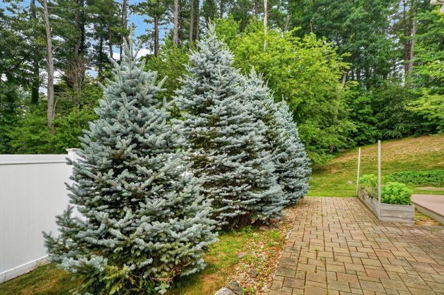 7 Cyrus Way 7, Northborough, MA 01532