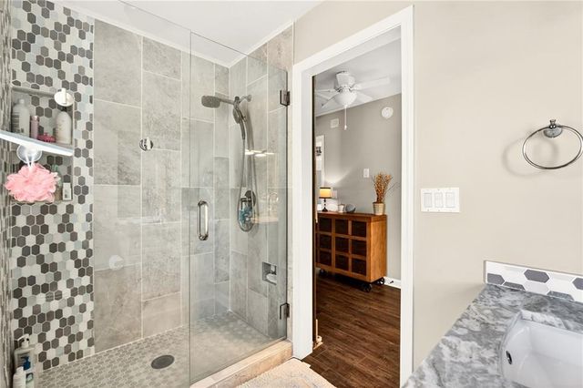 565 Old Lathemtown Road, Canton, GA 30115