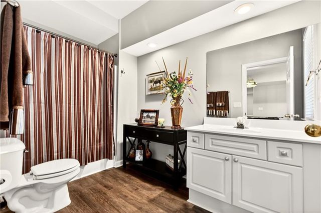 565 Old Lathemtown Road, Canton, GA 30115