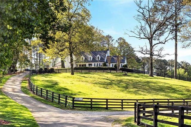 565 Old Lathemtown Road, Canton, GA 30115