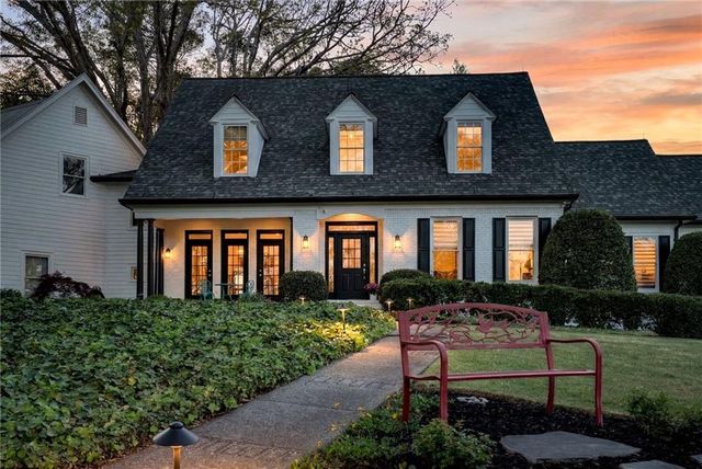 565 Old Lathemtown Road, Canton, GA 30115