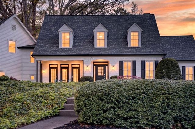 565 Old Lathemtown Road, Canton, GA 30115