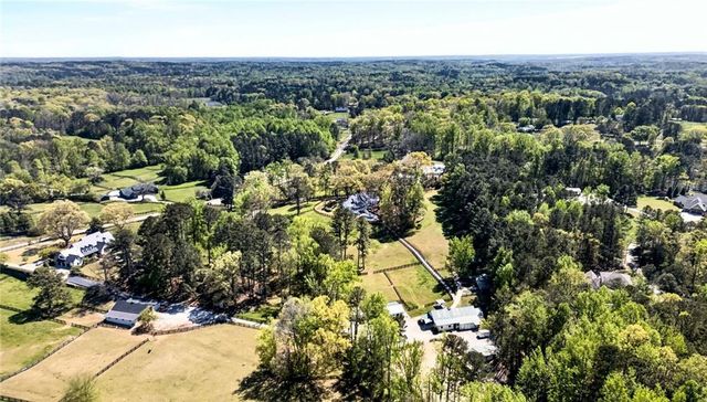 565 Old Lathemtown Road, Canton, GA 30115