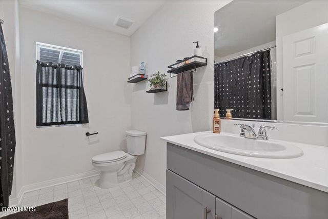 44539 Freer Way, Lancaster, CA 93536