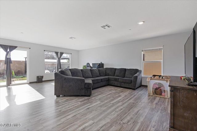 44539 Freer Way, Lancaster, CA 93536