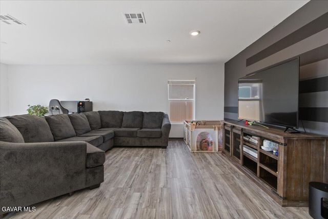 44539 Freer Way, Lancaster, CA 93536