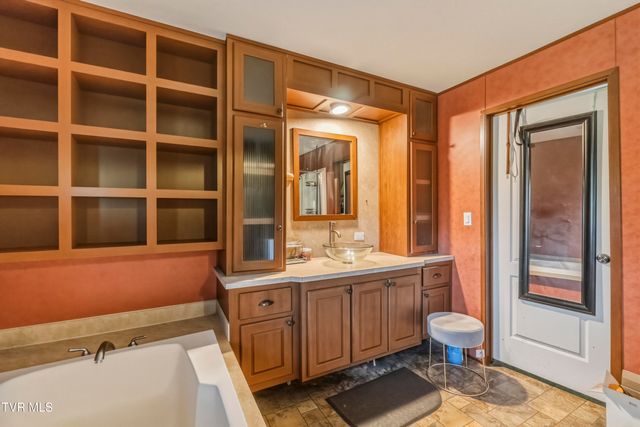 553 Hartman Lane, Greeneville, TN 37743