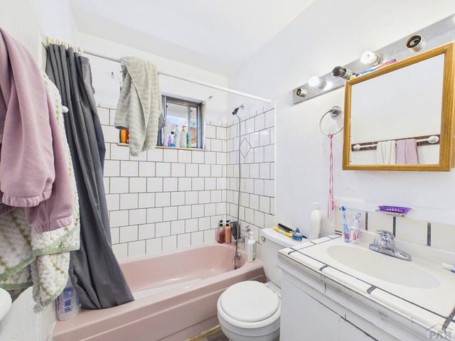 2121 W 11th St, Pueblo, CO 81003