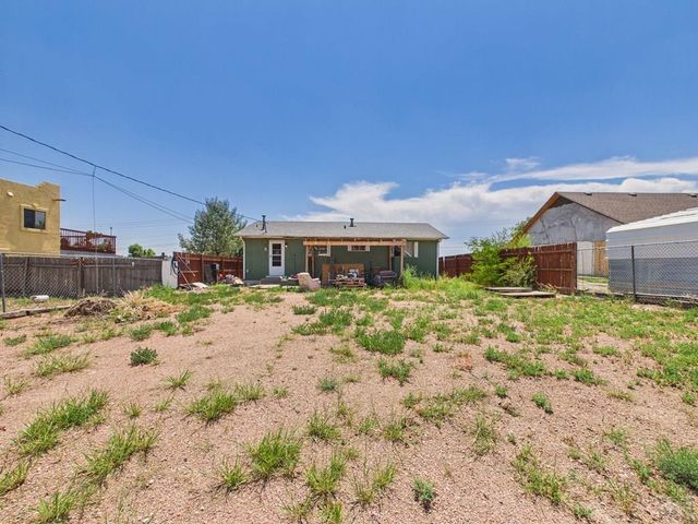 2121 W 11th St, Pueblo, CO 81003