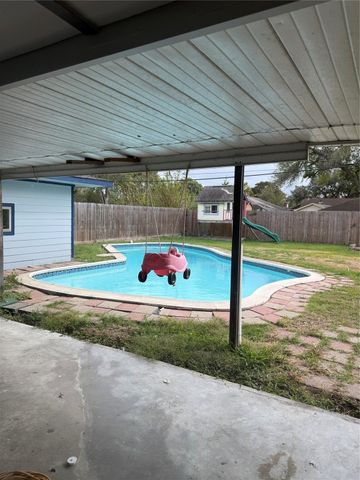 814 Washington Street, South Houston, TX 77587