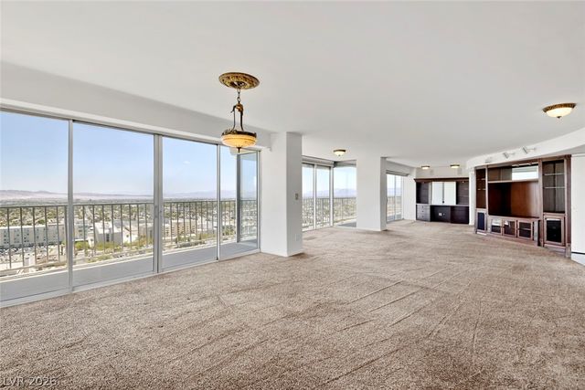 3111 Bel Air Drive 25B, Las Vegas, NV 89109