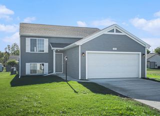 387 Pinery Lane, Fremont City, MI 49412