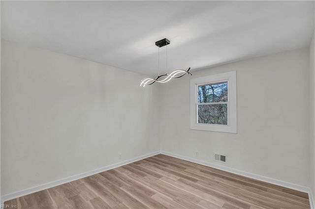 2009 Meredith RD, Virginia Beach, VA 23455