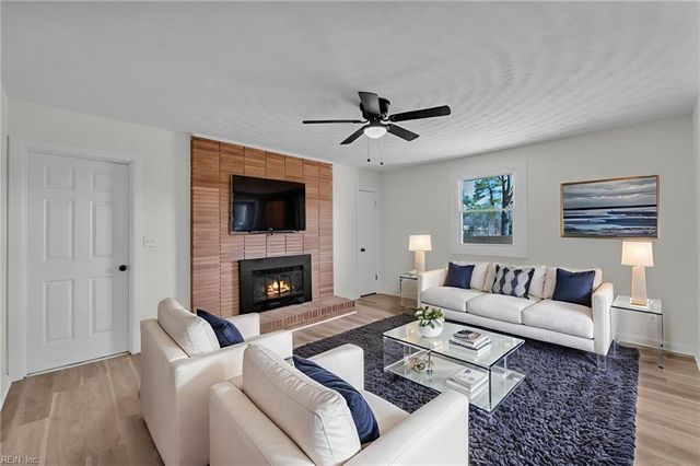 2009 Meredith RD, Virginia Beach, VA 23455