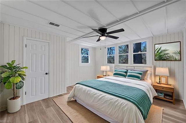 2009 Meredith RD, Virginia Beach, VA 23455