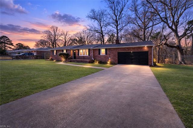 2009 Meredith RD, Virginia Beach, VA 23455