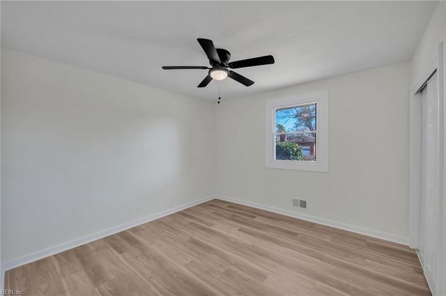 2009 Meredith RD, Virginia Beach, VA 23455