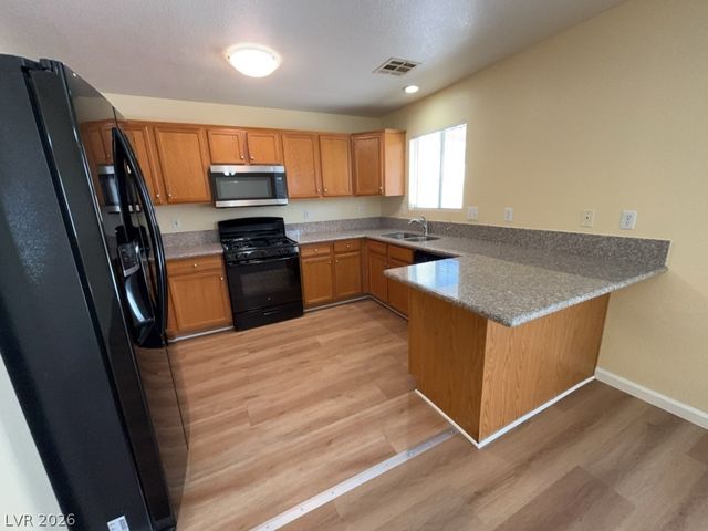 6045 Stone Hollow Avenue, Las Vegas, NV 89156