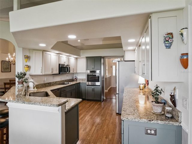 21824 TARTAN STREET, Leesburg, FL 34748