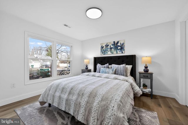 1228 PACIFIC AVE, Bristol, PA 19007