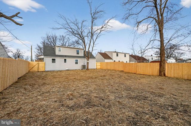 1228 PACIFIC AVE, Bristol, PA 19007