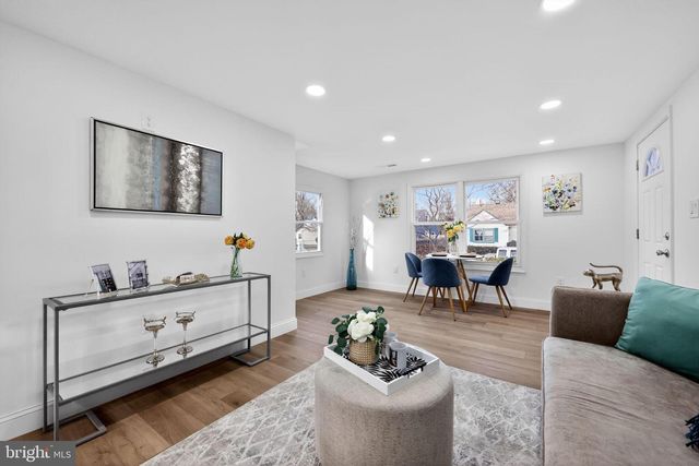 1228 PACIFIC AVE, Bristol, PA 19007