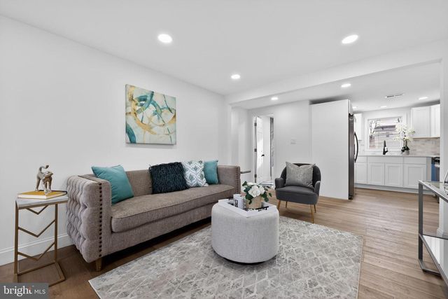 1228 PACIFIC AVE, Bristol, PA 19007