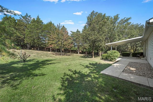 86 Sun Haven Court, Wentzville, MO 63385