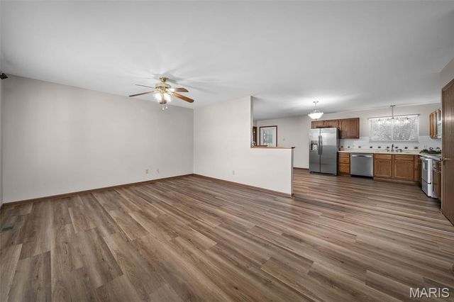 86 Sun Haven Court, Wentzville, MO 63385