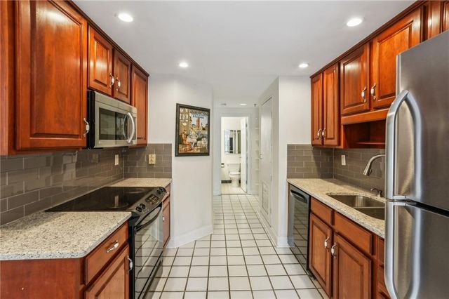 1130 Piedmont NE Avenue 402, Atlanta, GA 30309