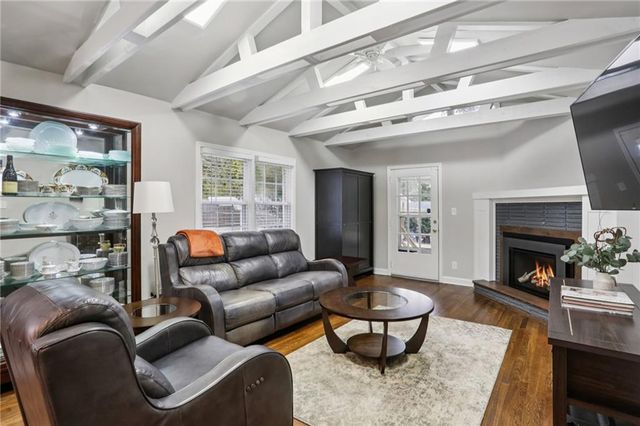 2147 Sylvania NE Drive, Decatur, GA 30033