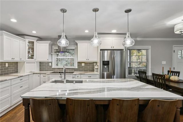 2147 Sylvania NE Drive, Decatur, GA 30033