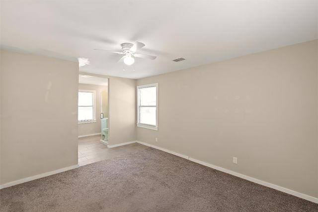 418 S Shanks Street, Clute, TX 77531