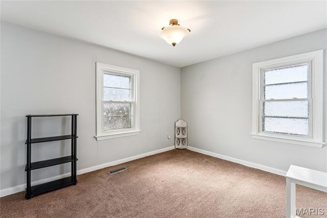 9255 Leith Avenue, Woodson Terrace, MO 63134