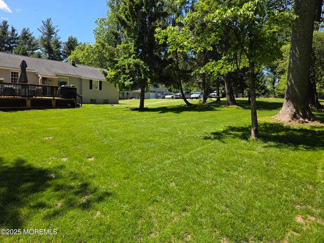 104 Dreahook Road, Lebanon Twp, NJ 08833
