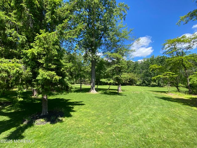 104 Dreahook Road, Lebanon Twp, NJ 08833