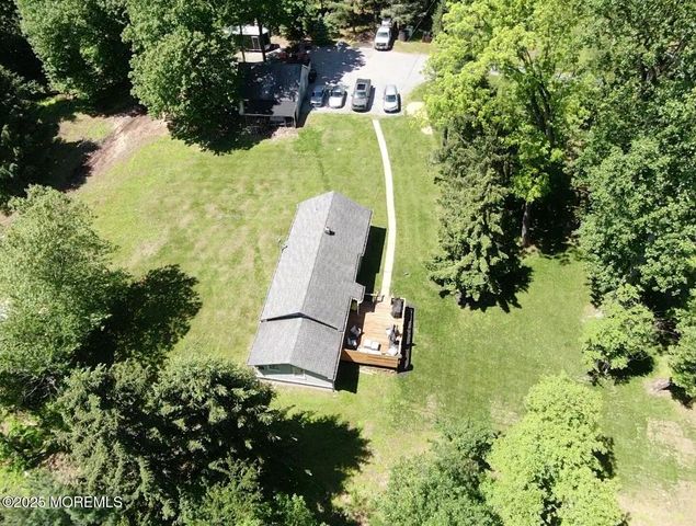 104 Dreahook Road, Lebanon Twp, NJ 08833