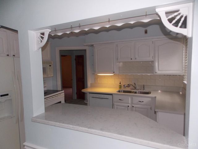 2863 Allview Circle, Cincinnati, OH 45238